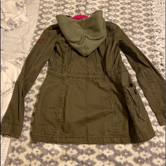 Jacket - Picture 3 of 3